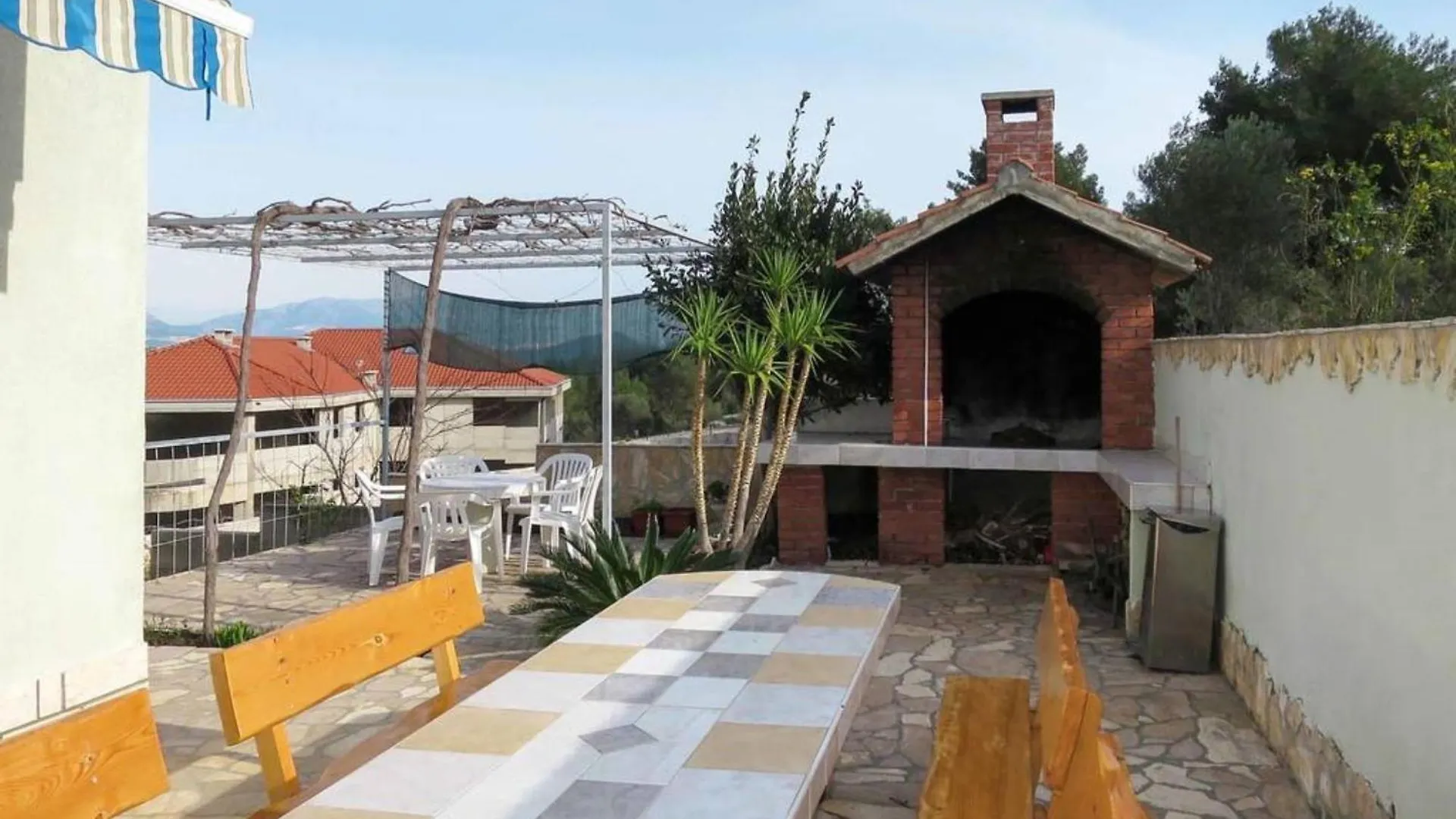 Apartments Sollis Trogir Croatia